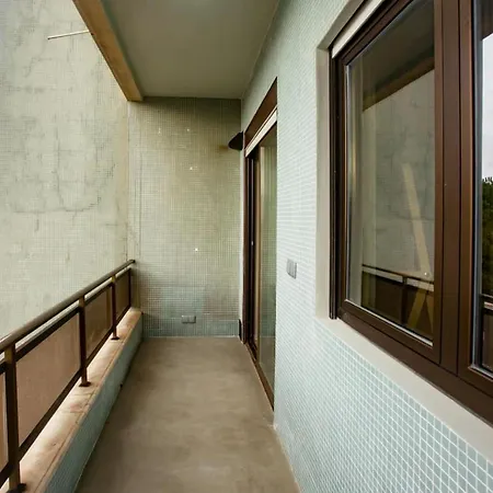 Luxury Near Fonte Luminosa Apartment *